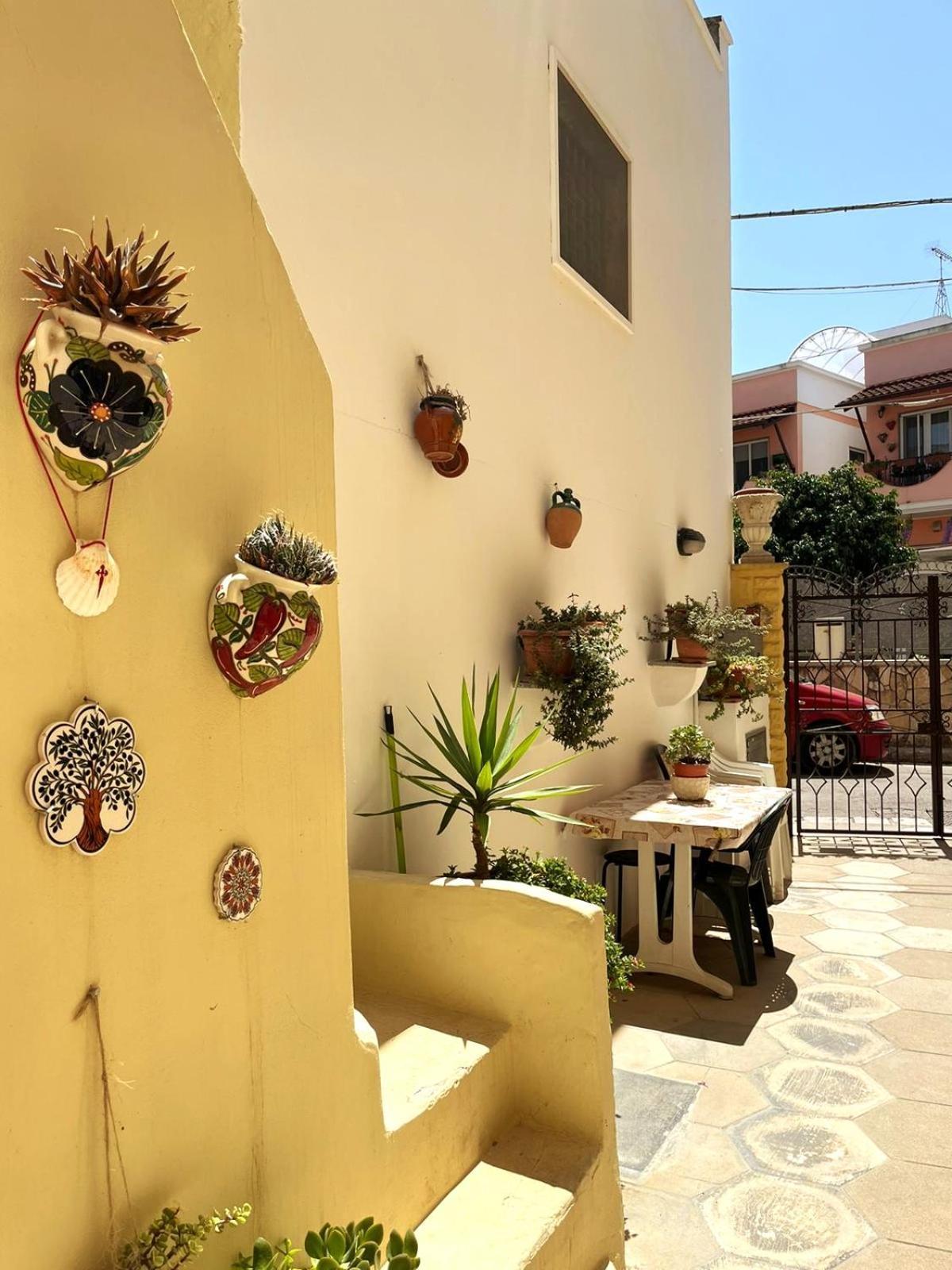 Villa La Casa Di Giu Salento Surbo Exterior foto