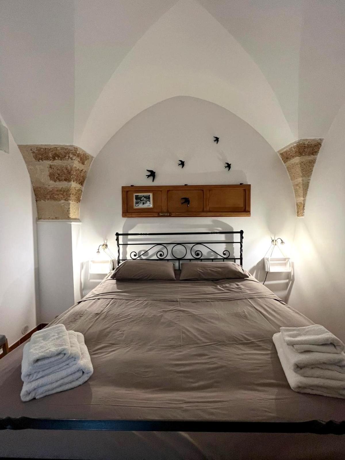 Villa La Casa Di Giu Salento Surbo Exterior foto