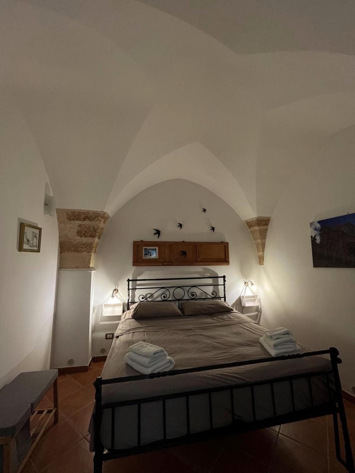 Villa La Casa Di Giu Salento Surbo Exterior foto